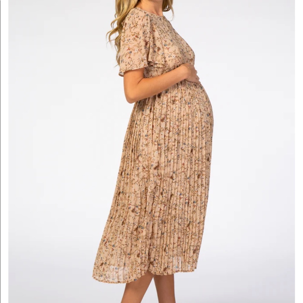 Pink Blush Beige Floral Pleated Short Sleeve Chiffon Maternity Midi Dress Sz M
